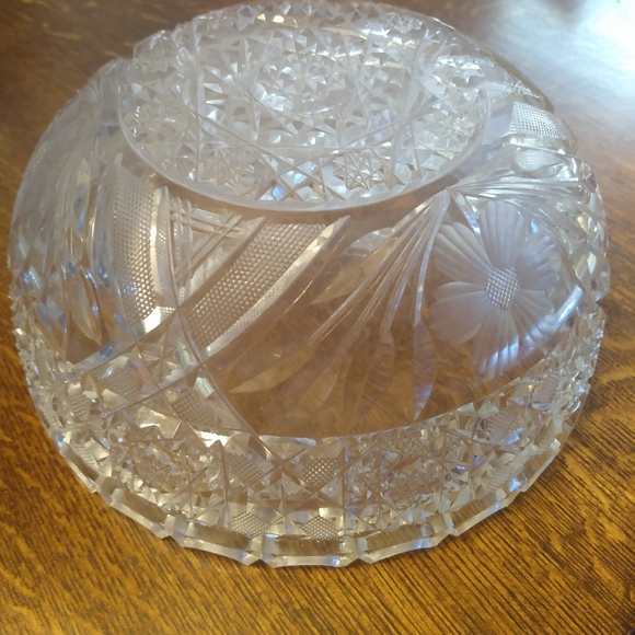 Vintage American Brilliant Cut Glass Bowl {Crafter Alert} - Picture 3 of 9